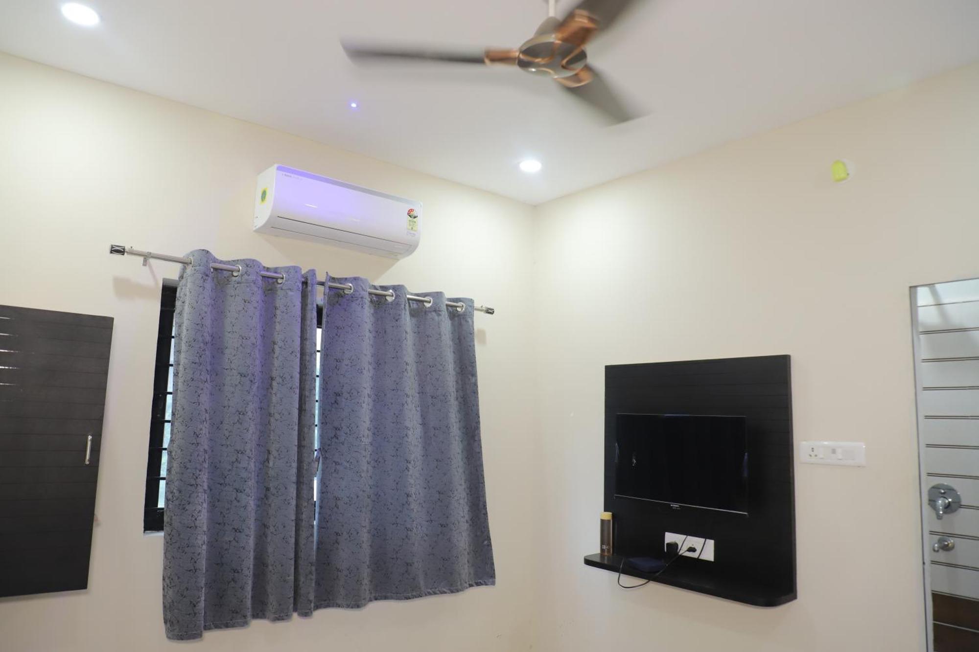 Satkar Home Stay Ujaim Exterior foto
